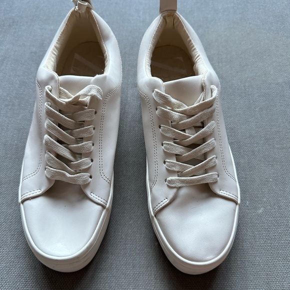 Zara sneakers - Picture 2 of 4